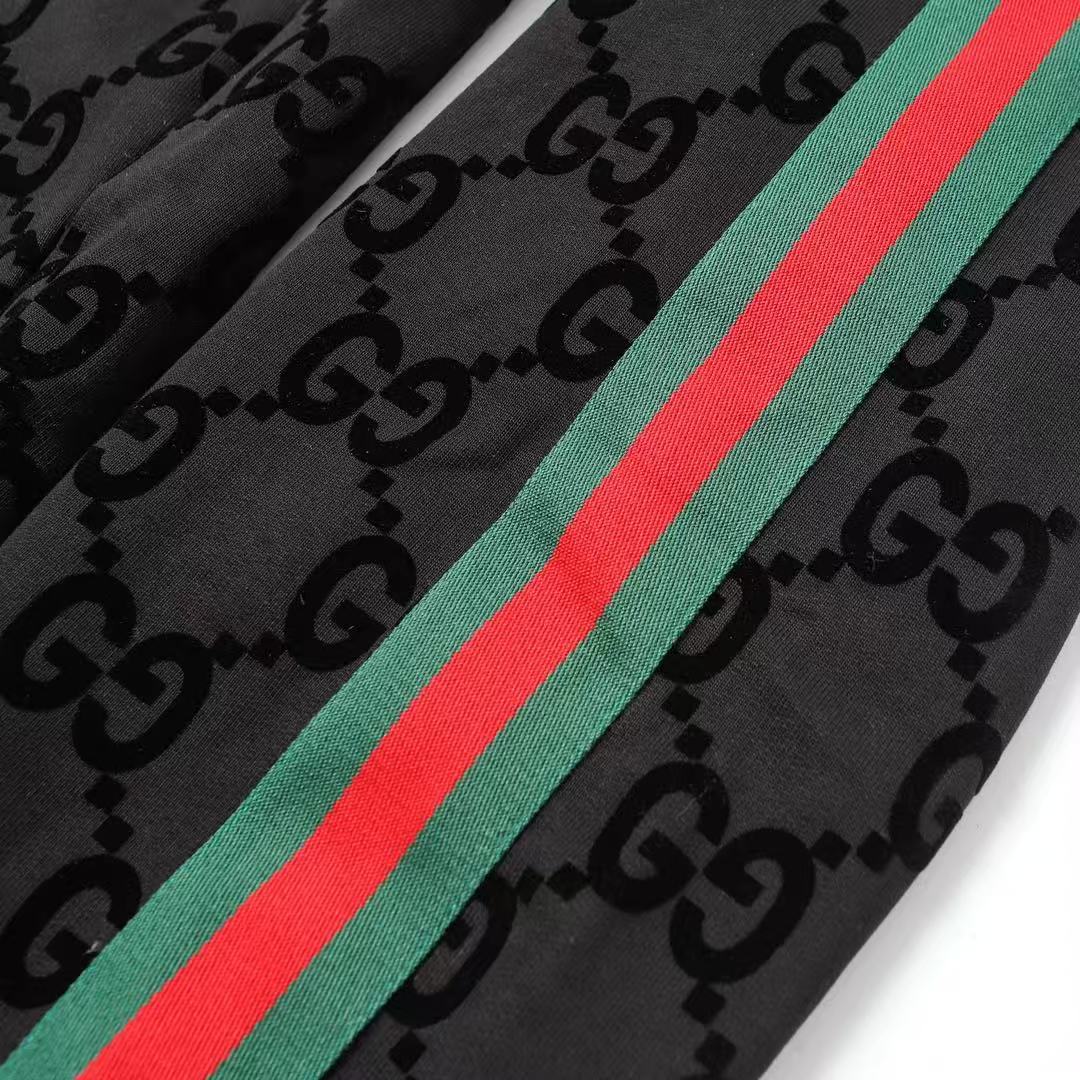 GUCCI ウェブ ストライプ付き ジャンボGG ジョギングパンツ