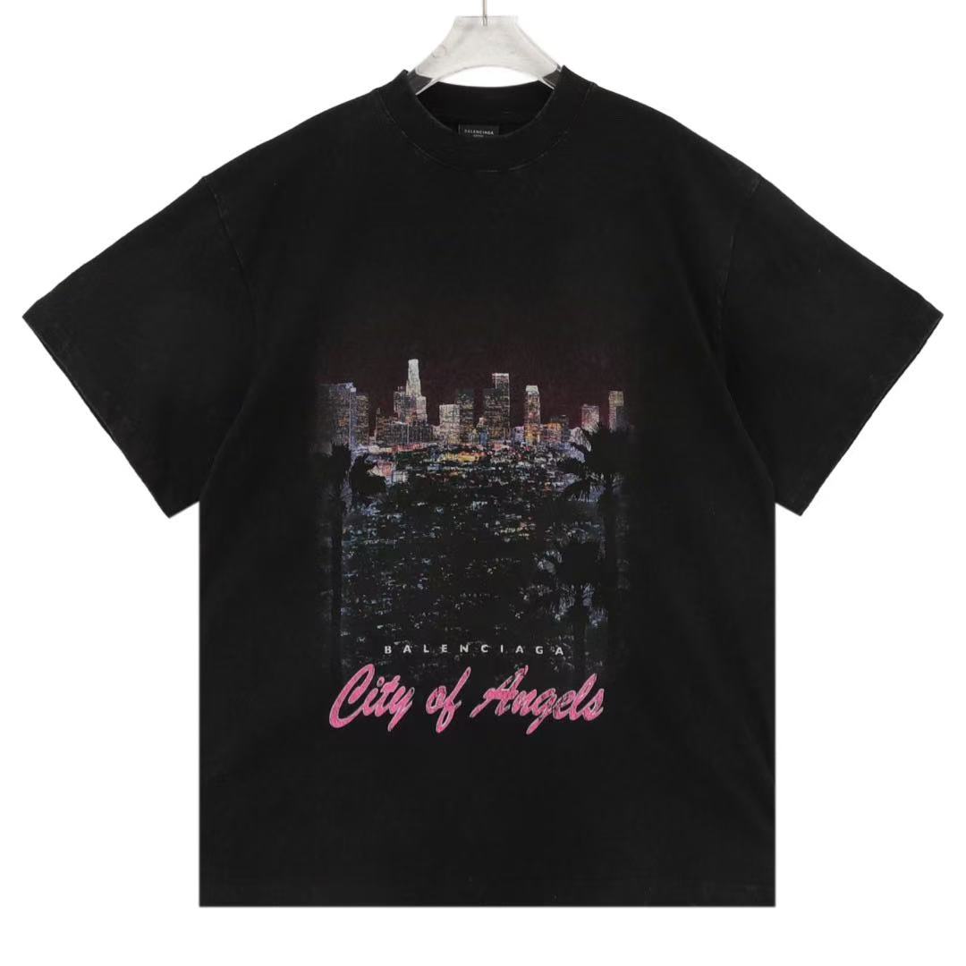 Balenciaga CITY OF ANGELS Tシャツ ミディアムフィット で  ブラック