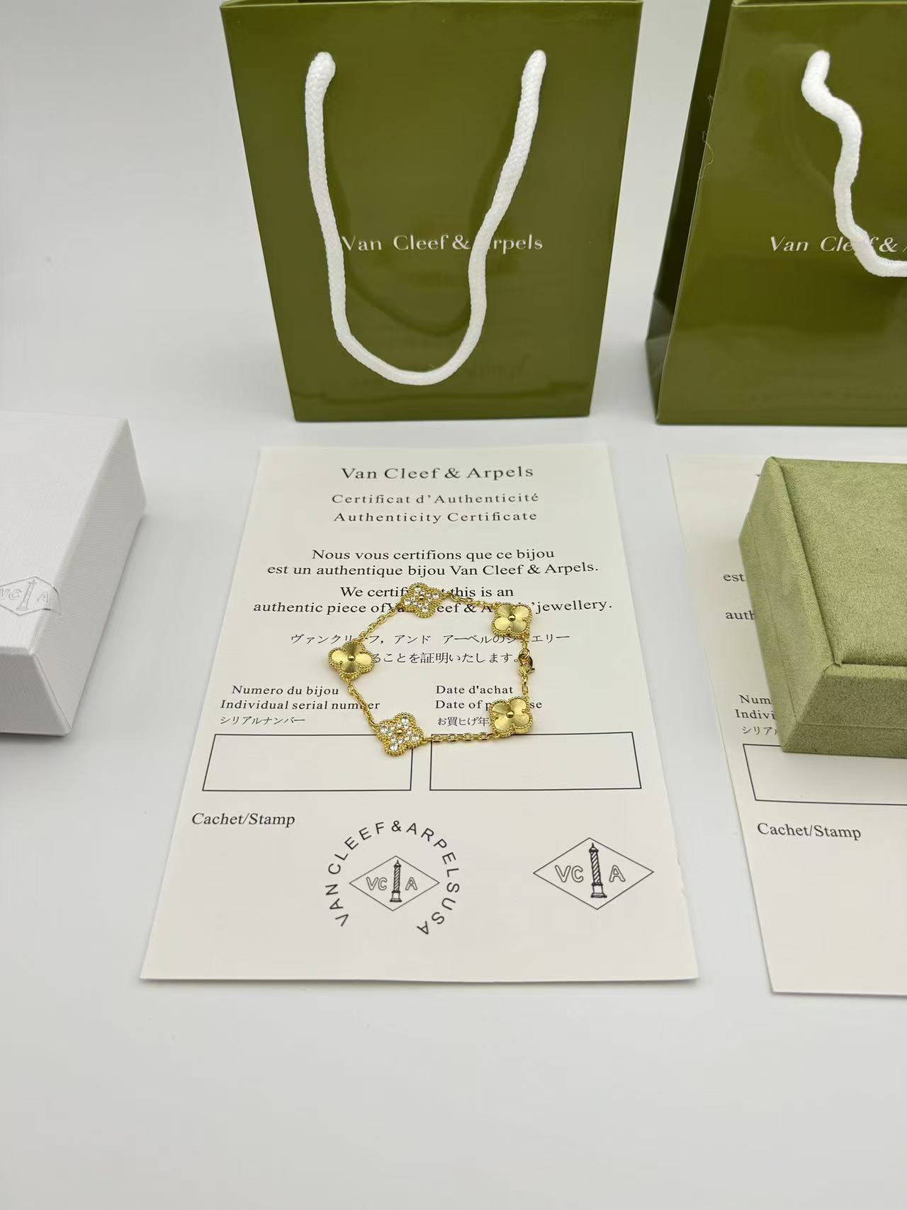 ヴィンテージ アルハンブラ ブレスレット、5モチーフ