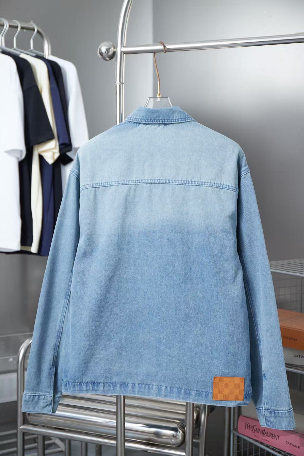 Louis vuitton アップサイクルデニム キャンバスジャケット