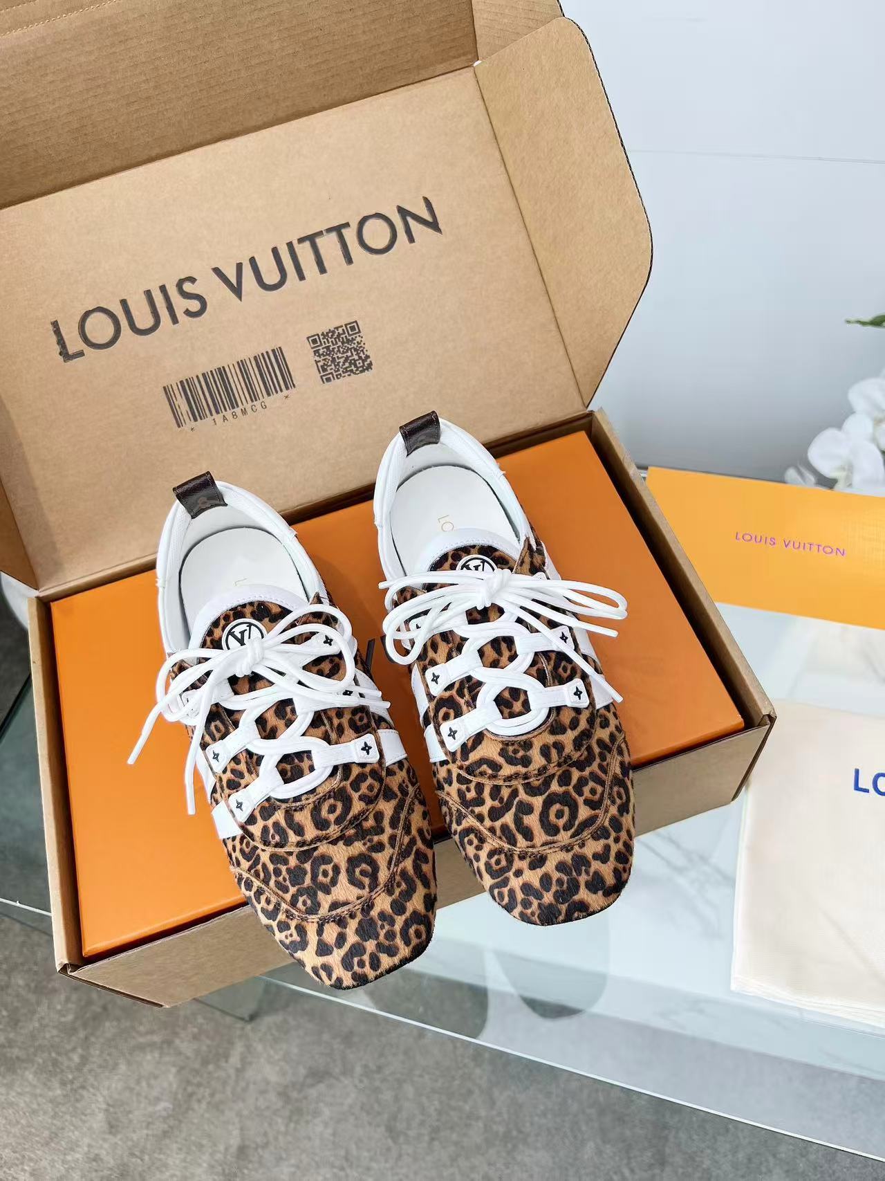 Louis vuitton スニーカリーナ