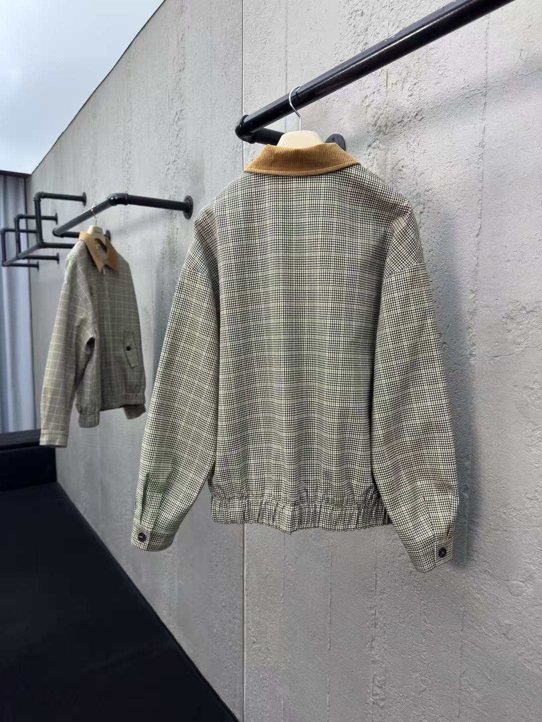 MIUMIU チェック 二重織り ブルゾンジャケット