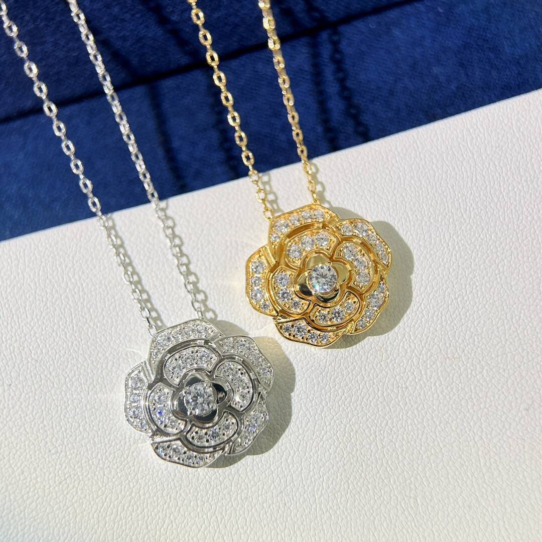 カメリア コレクション ネックレス 18Kイエローゴールド、ダイヤモンド