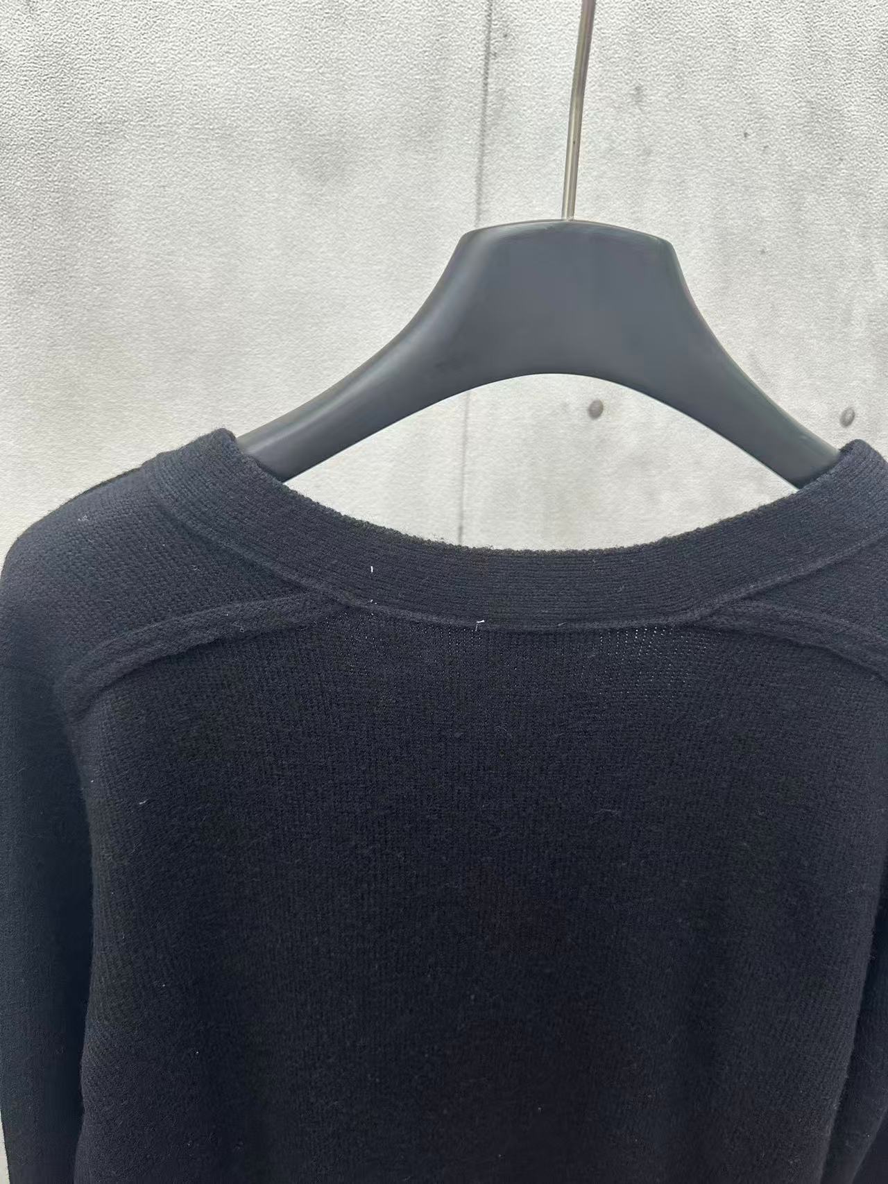 Burberry チェックラベル ウールカーディガン