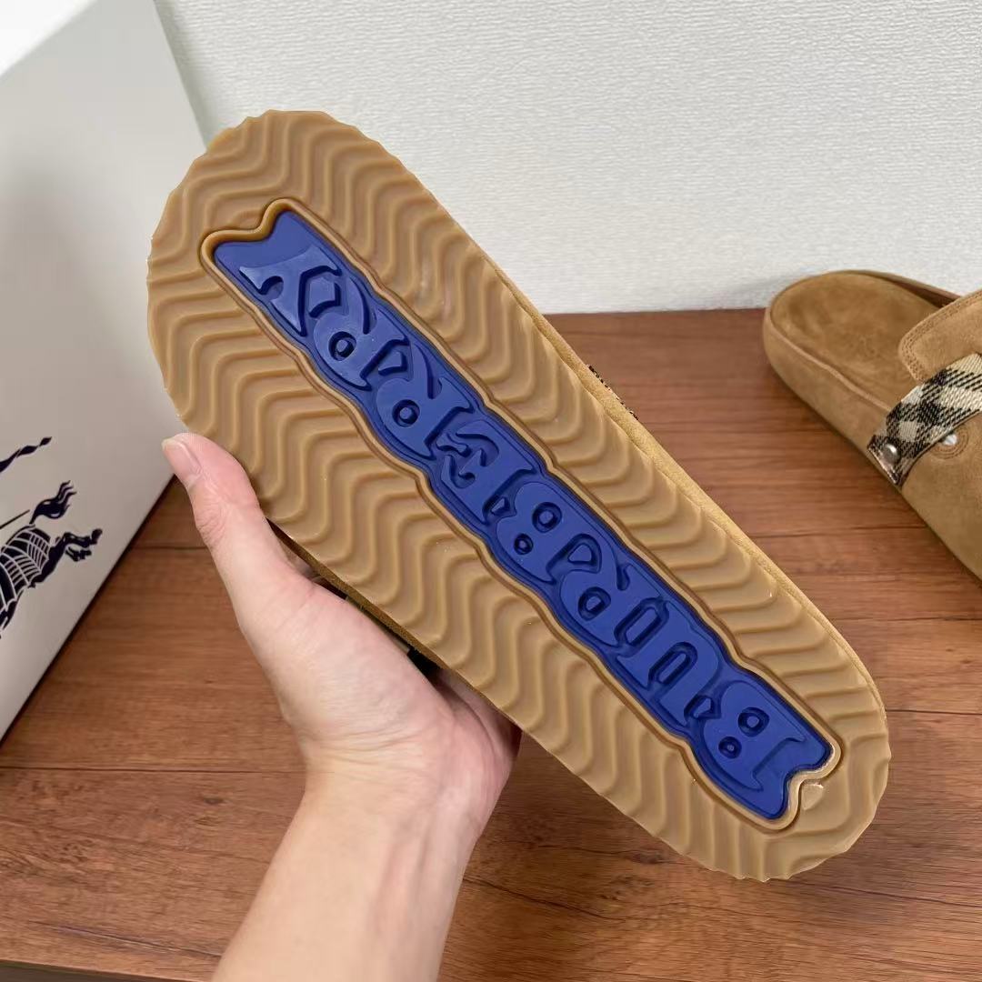 Burberry チェック スエード アーチンクロッグ