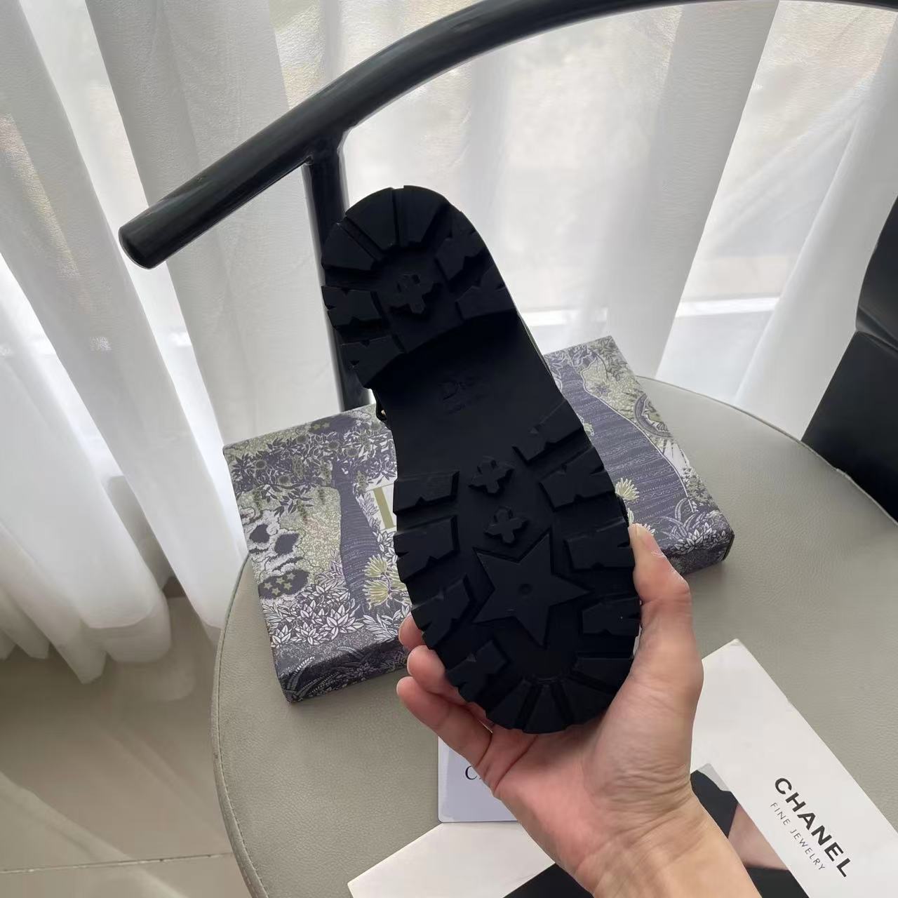 Dioract サンダル ラムスキン