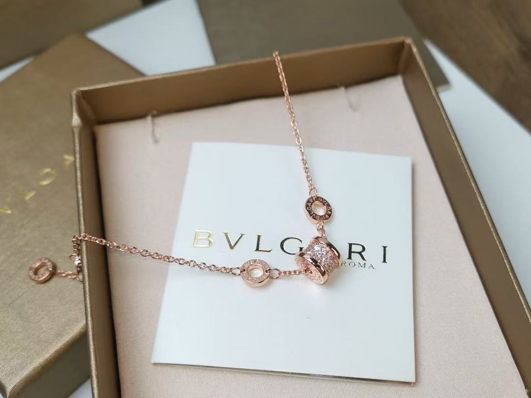 Bvlgari ビー・ゼロワン ブレスレット