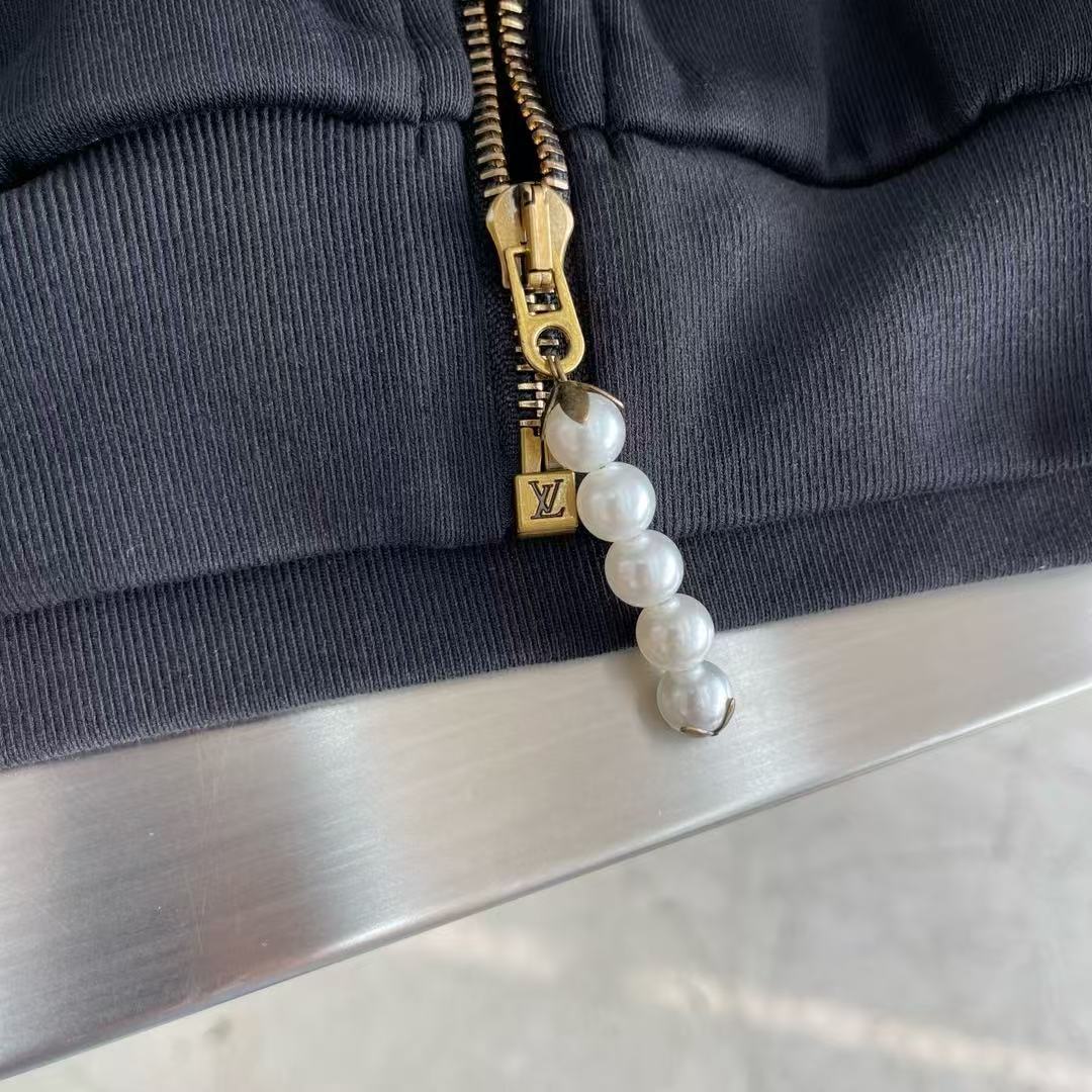 LV エンブロイダードジップジャージーフーディ+ショーツ