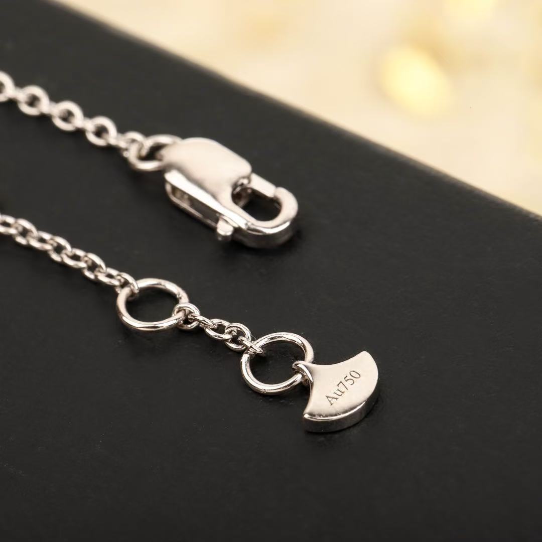 Graff ミニ バタフライ シルエット ダイヤモンド ブレスレット ホワイトゴールド