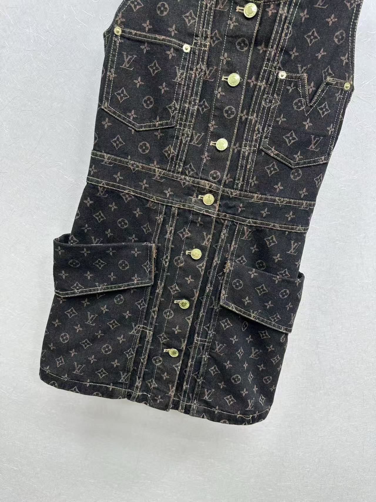 Louis vuitton モノグラム デニム ボタンフロントドレス