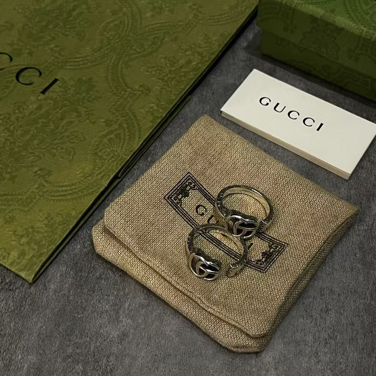 GUCCI ダブルG キーモチーフ リング