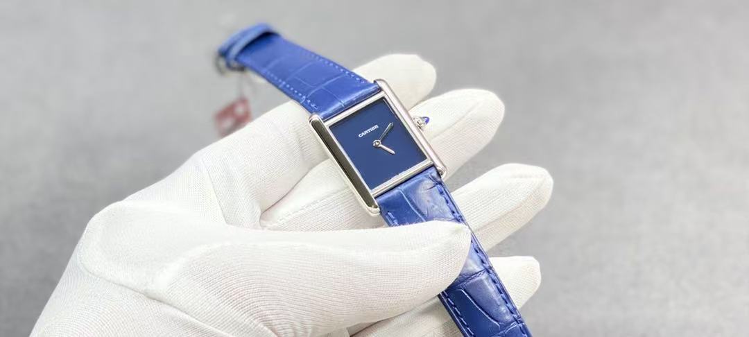 Cartier Tank Must watch タンク マスト ウォッチ