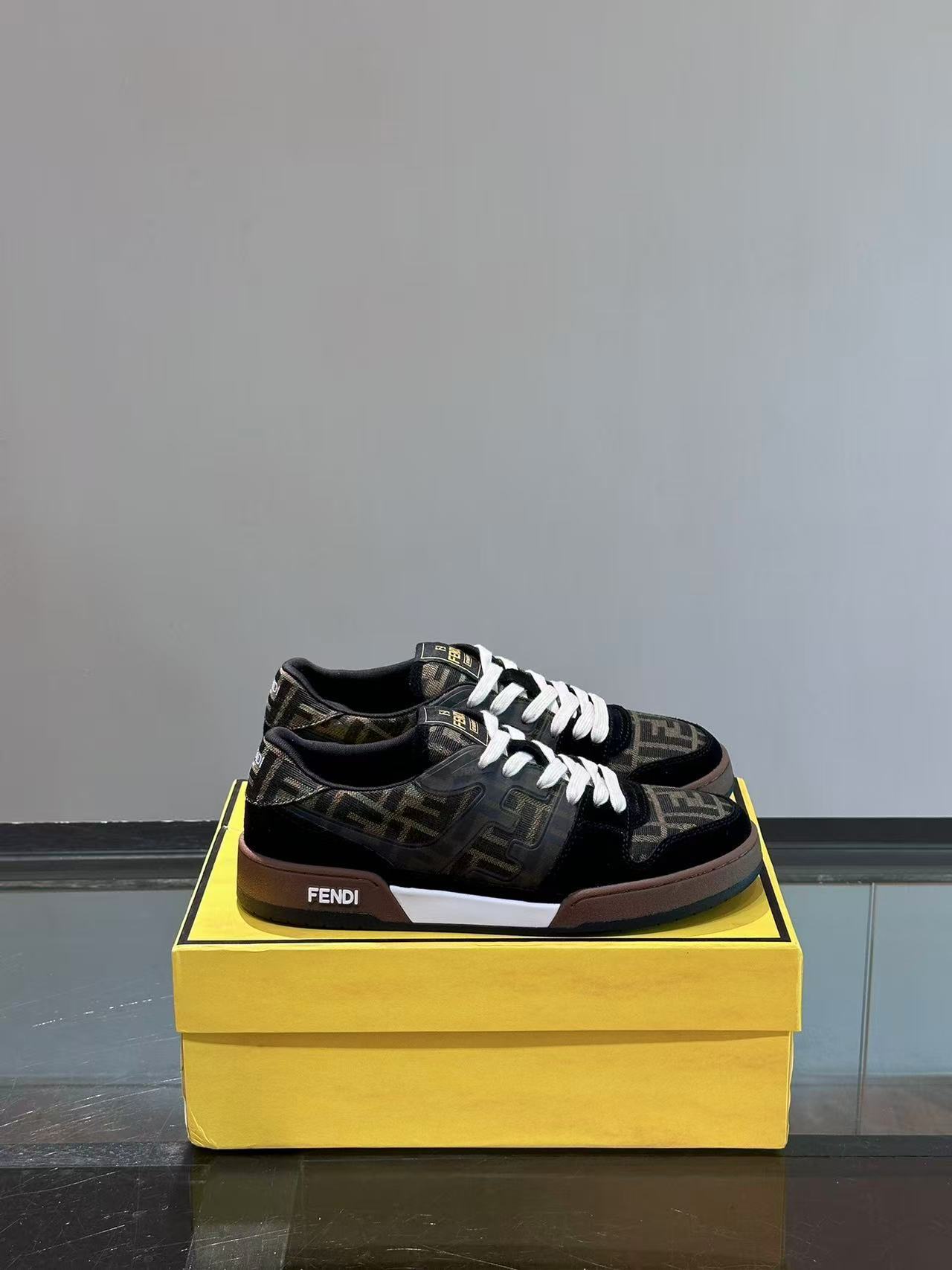 Fendi フェンディ マッチ スニーカー