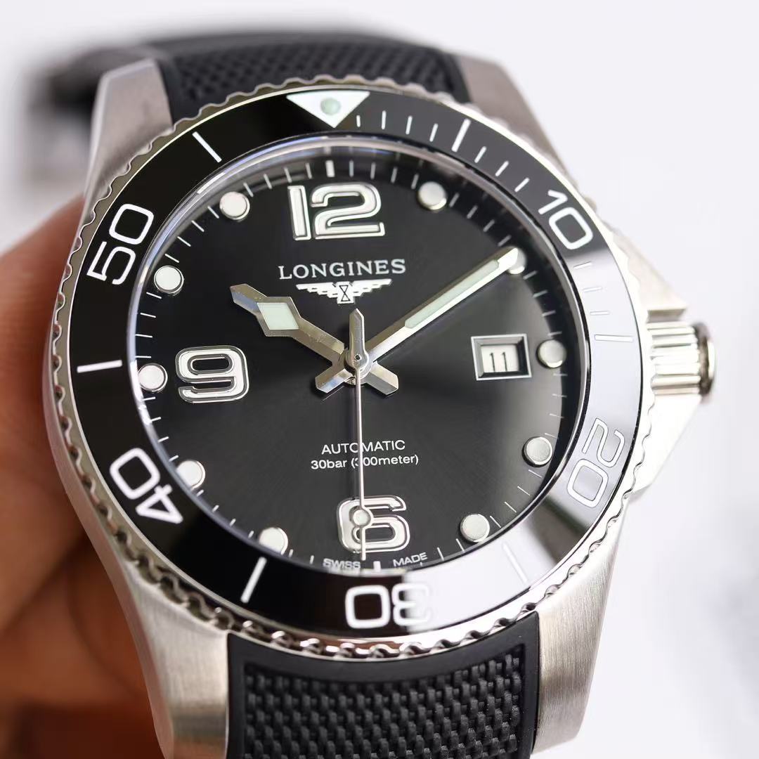 LONGINES  ロンジン  ハイドロコンクエスト, L3.781.4.56.9, 自動巻 ウォッチ, Ø 41.00 mm, ステンレススティールとセラミック.
