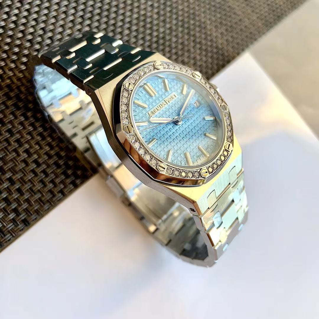 Audemars Piguet  オーデマピゲ  ロイヤル オーク オートマティック