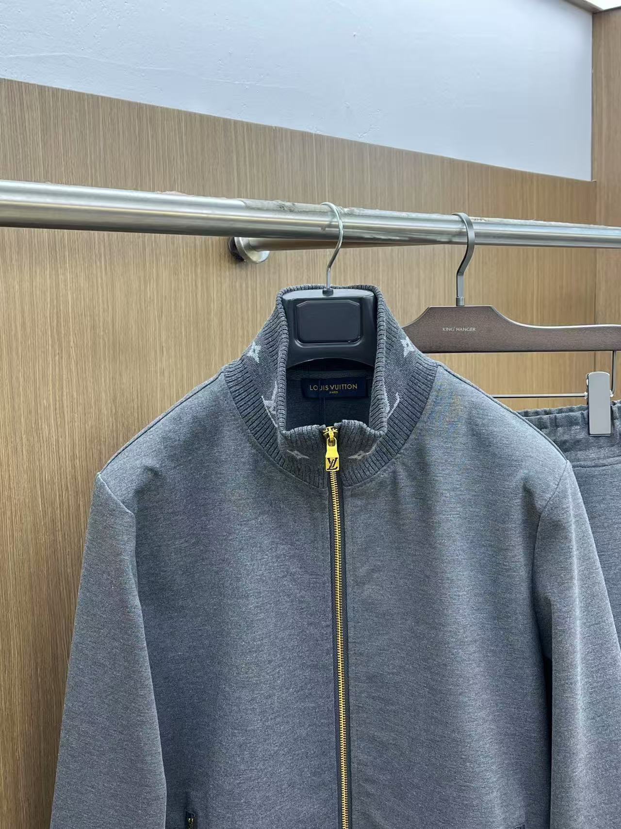 LV ダブルフェイスニットウールトラベルブルゾン+パンツ