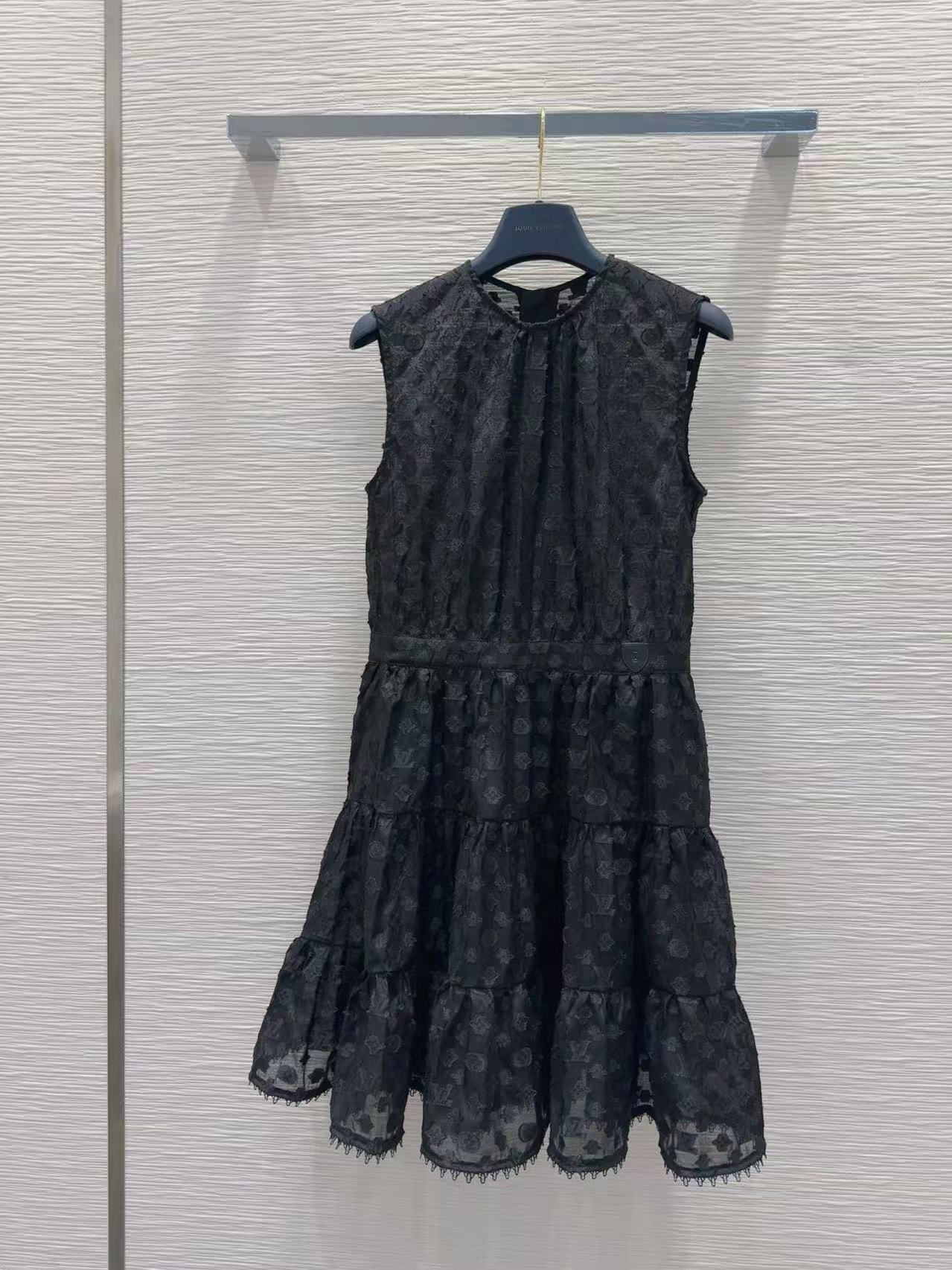 Louis vuitton モノグラム フィルクーペ ティアードドレス