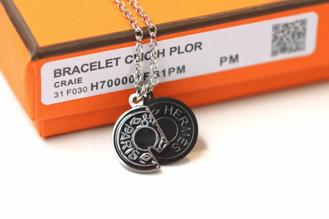 【HERMES】 ネックレス 《カルーゼル》 Carrousel