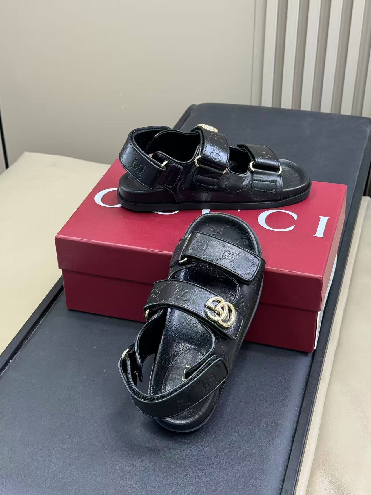 GUCCI ダブルG ウィメンズ サンダル