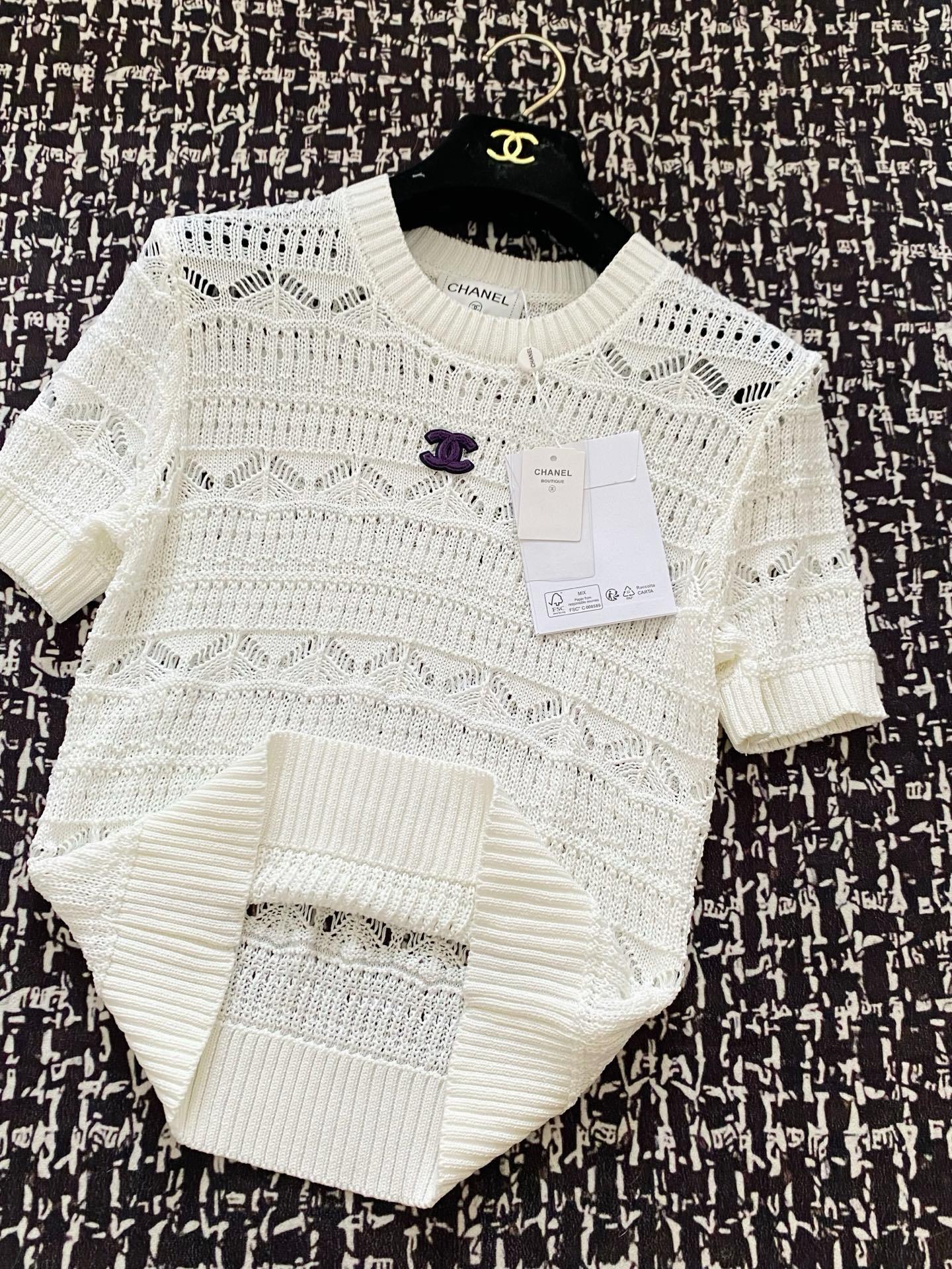 CHANEL シャネルトップス　半袖