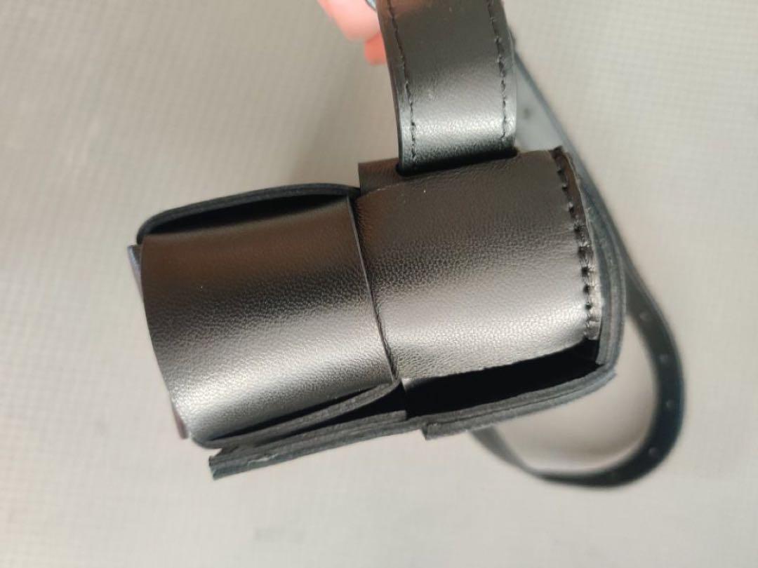 ボッテガヴェネタ　カセットベルトバッグ