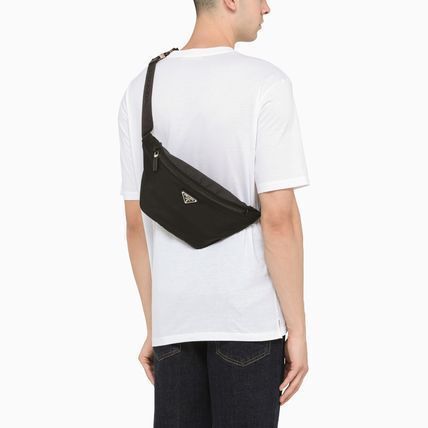 PRADA★ブラック リナイロン ベルトバッグ