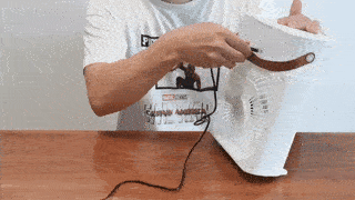 0075010_ventilator-de-masa-cu-ceata__PID:e300f408-09e6-42aa-a513-015295a3128e