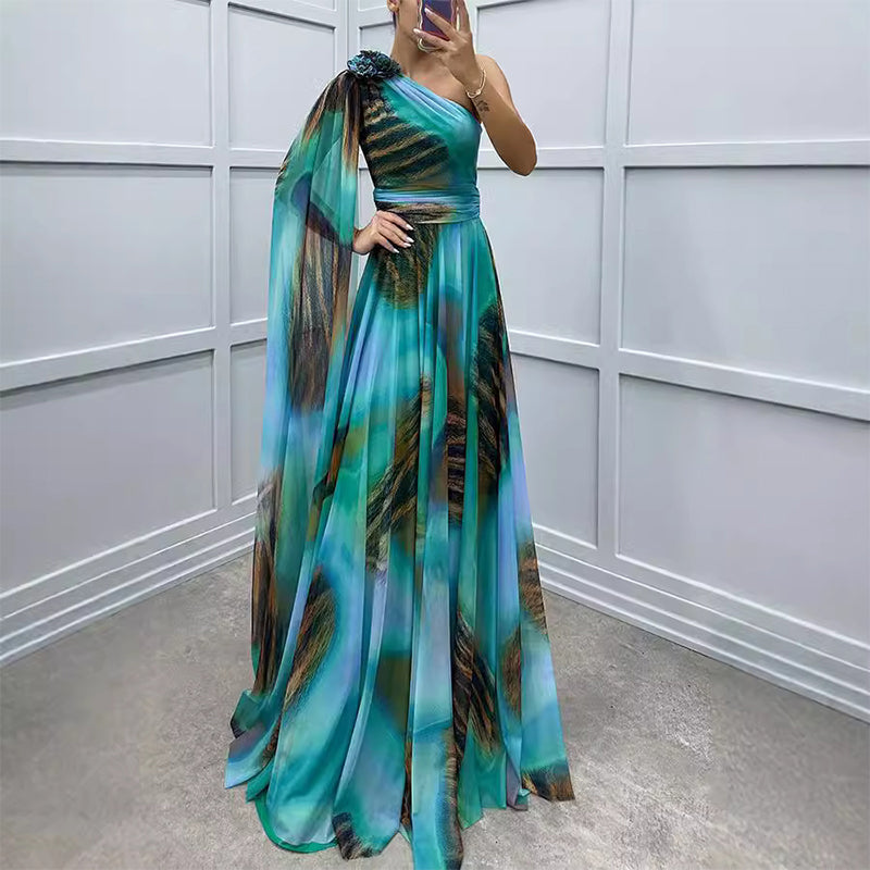 ✨【Vrăjitor de slăbire】Rochie Elegantă Imprimată Pe Un Umăr✨ | Cusătura Diagonală Iluzie | Mâneci fluture care acoperă brațele | Fermoar la spate pentru potrivire perfectă