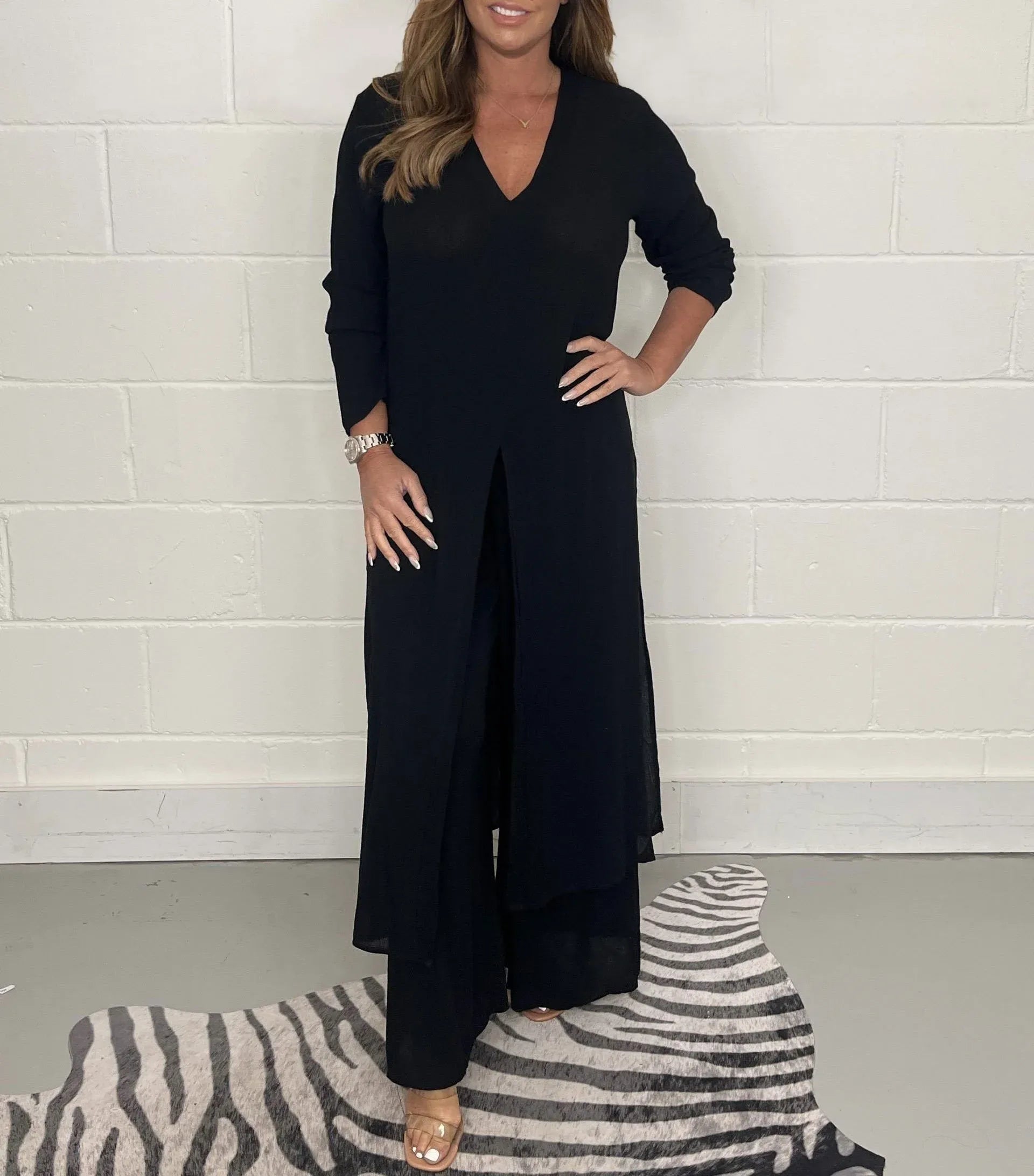 🔥2-Piece Casual Set - Long Top & Trousers👜😍