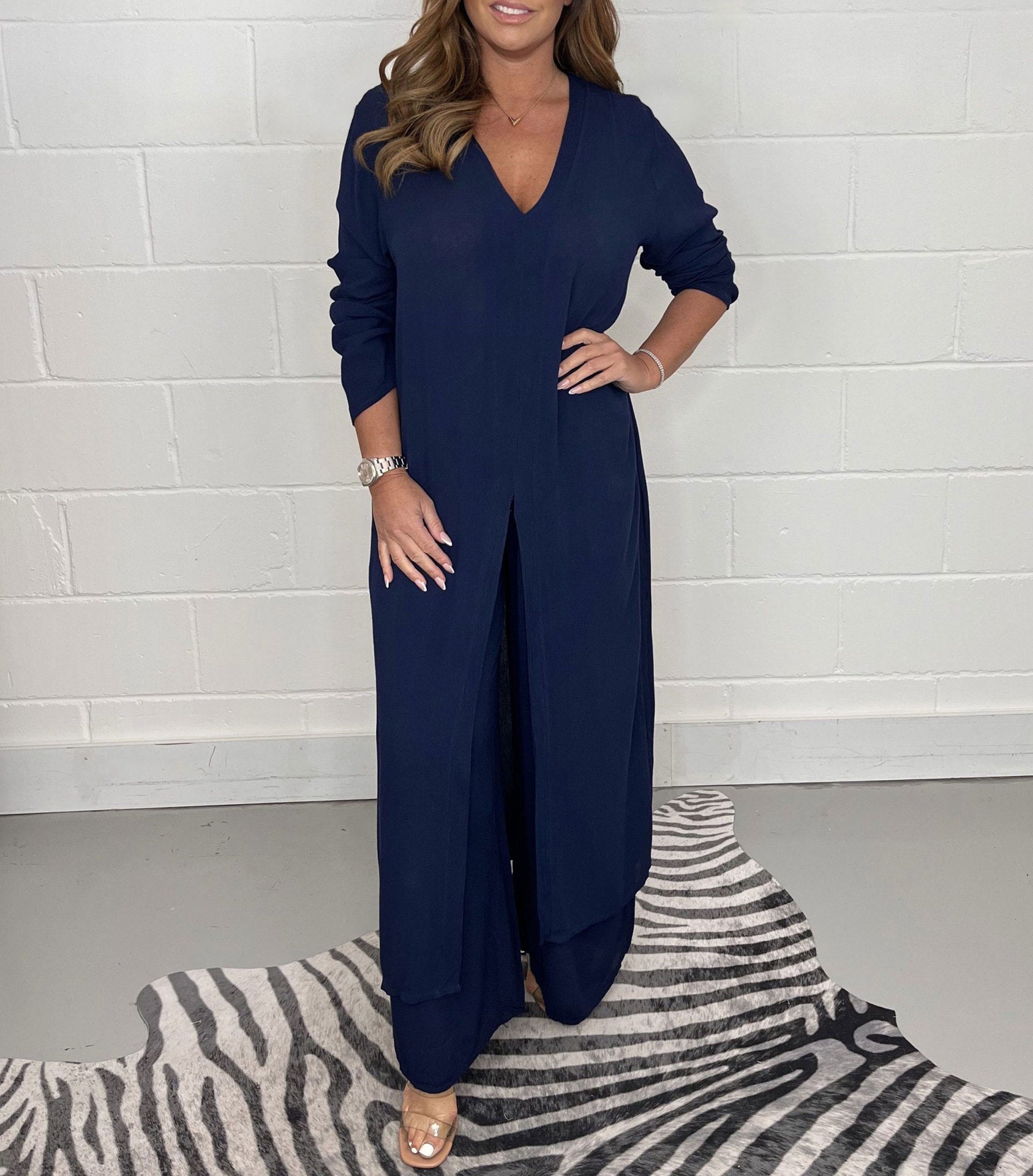 🔥2-Piece Casual Set - Long Top & Trousers👜😍
