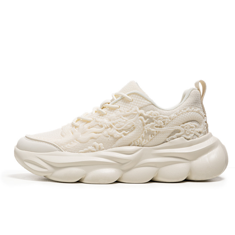 夜光雕刻龍老爹鞋