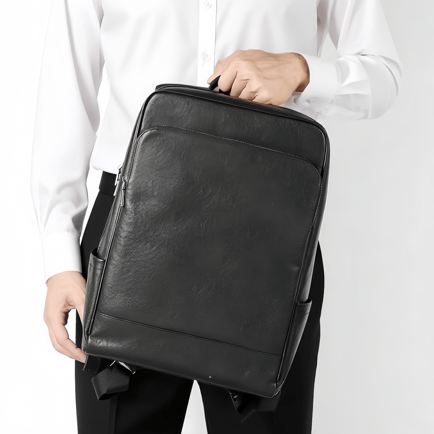 【植物鞣し牛革】オフィス用通勤バックパック 撥水仕様 ノート PC 対応