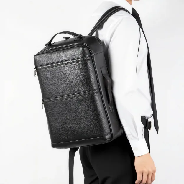 「横持ち・縦持ち・肩掛け」3WAY|牛革のビジネスリュック|大容量|ビジネス通勤に最適