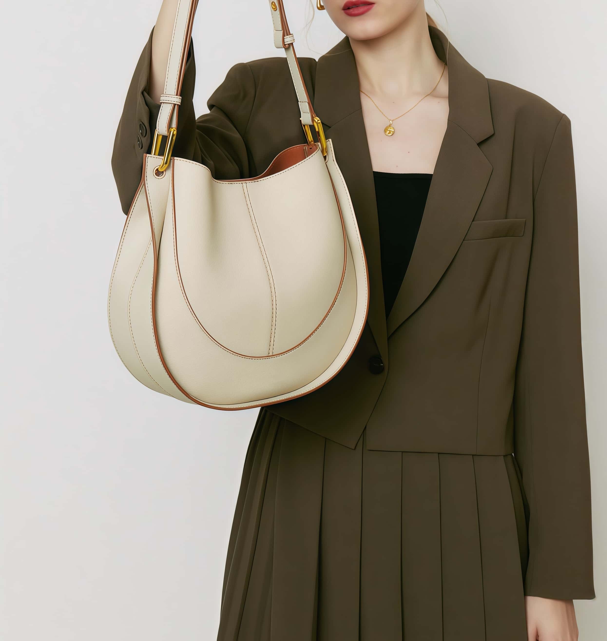 4色|上質な牛革ショルダーバッグ|トートバッグ|内ポケット+外ポケット