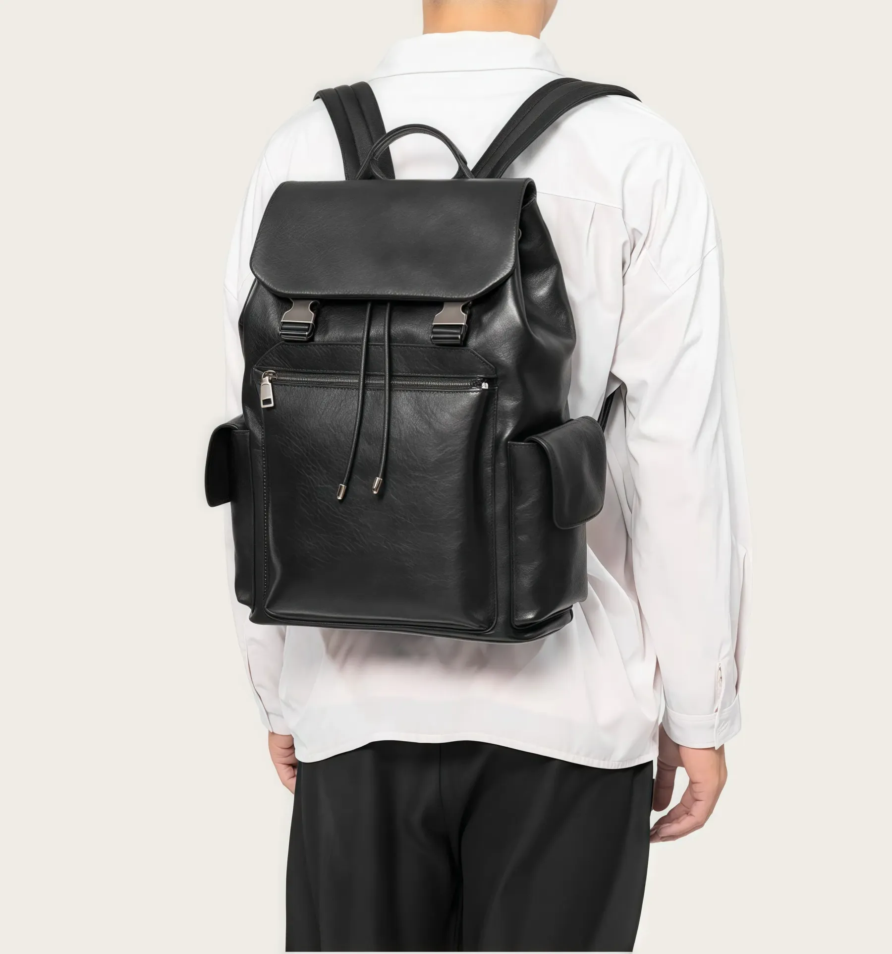 【ヴィンテージ風】植物鞣し牛革バックパック｜22L 大容量｜ビジネスレジャー兼用｜通勤・旅行に最適