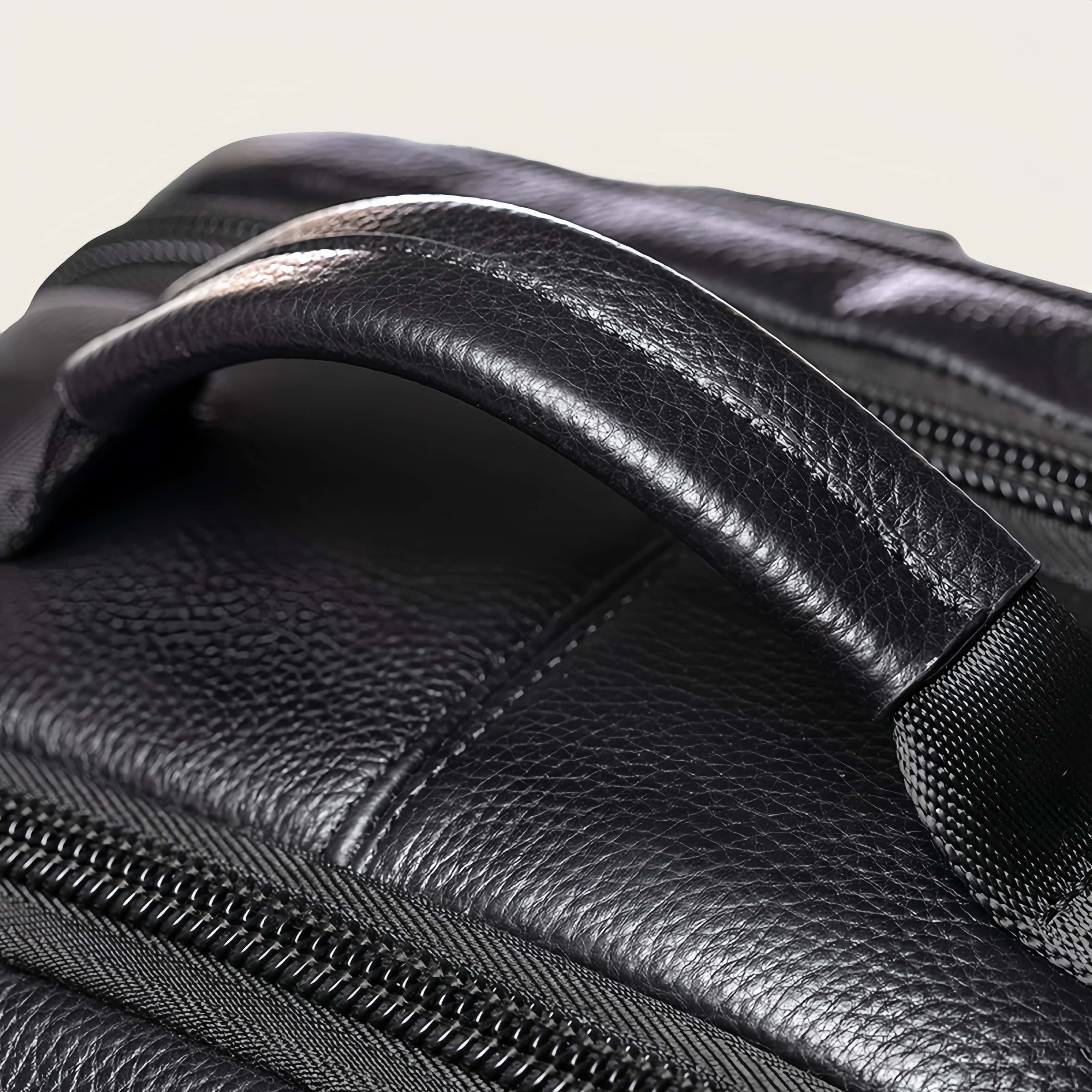 大容量牛革ダブルショルダーリュック｜大容量設計・通勤・旅行対応