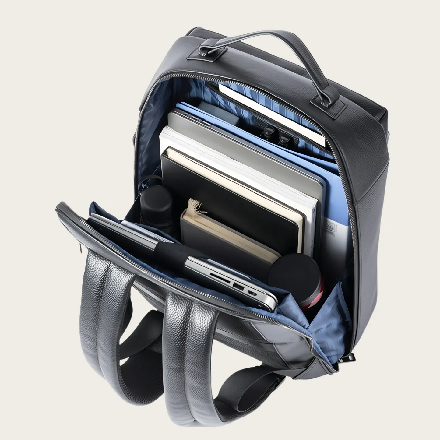 「横持ち・縦持ち・肩掛け」3WAY|牛革のビジネスリュック|大容量|ビジネス通勤に最適