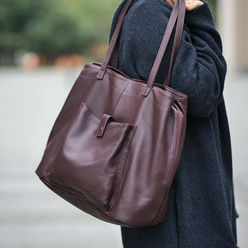 NEW ! •優雅な気質•茶|黒|グレー•高品質な厚手な天然軟めな牛革ハンドバッグ•牛革トートバッグ