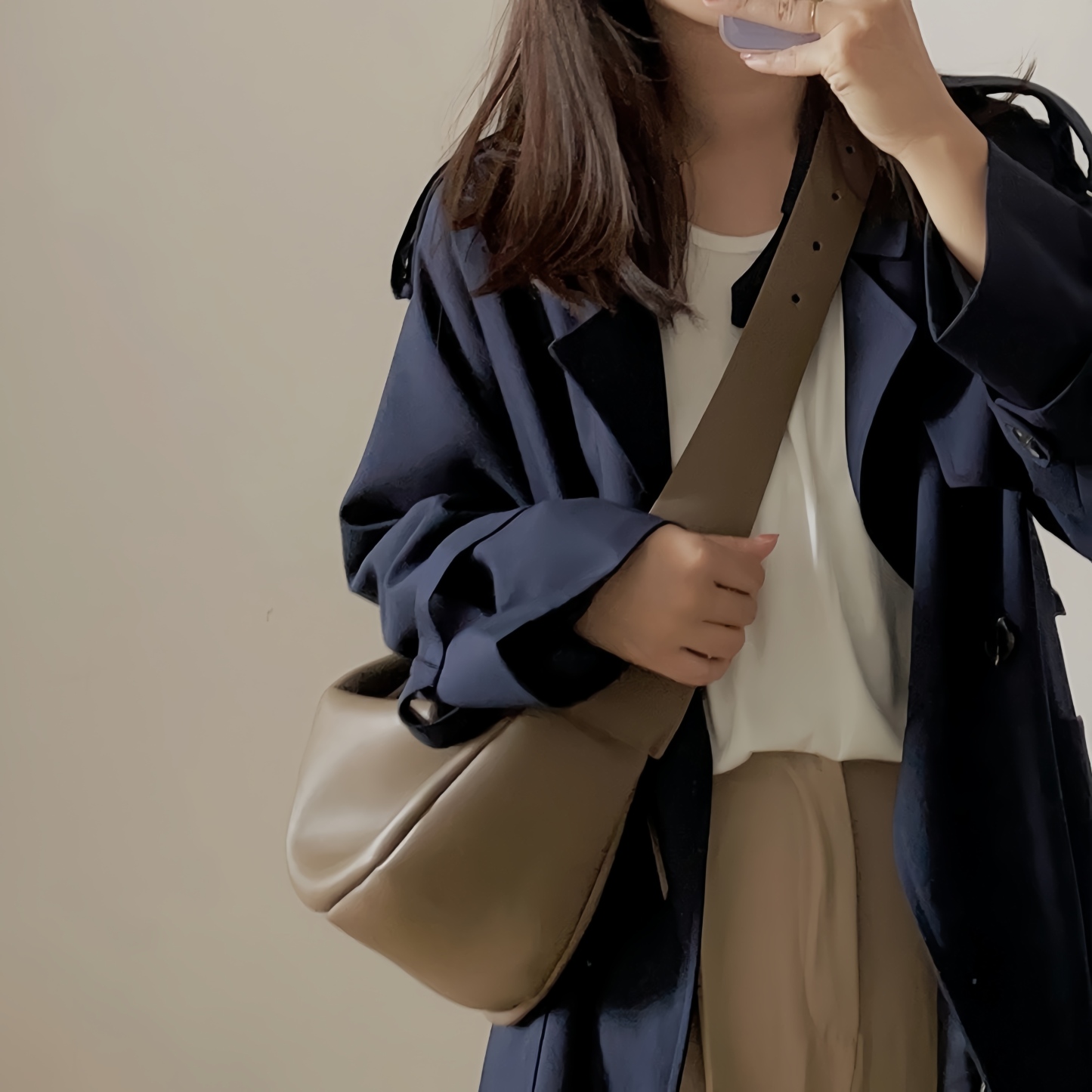 牛革クロスボディバッグ|肩掛けバッグ|サコッシュ