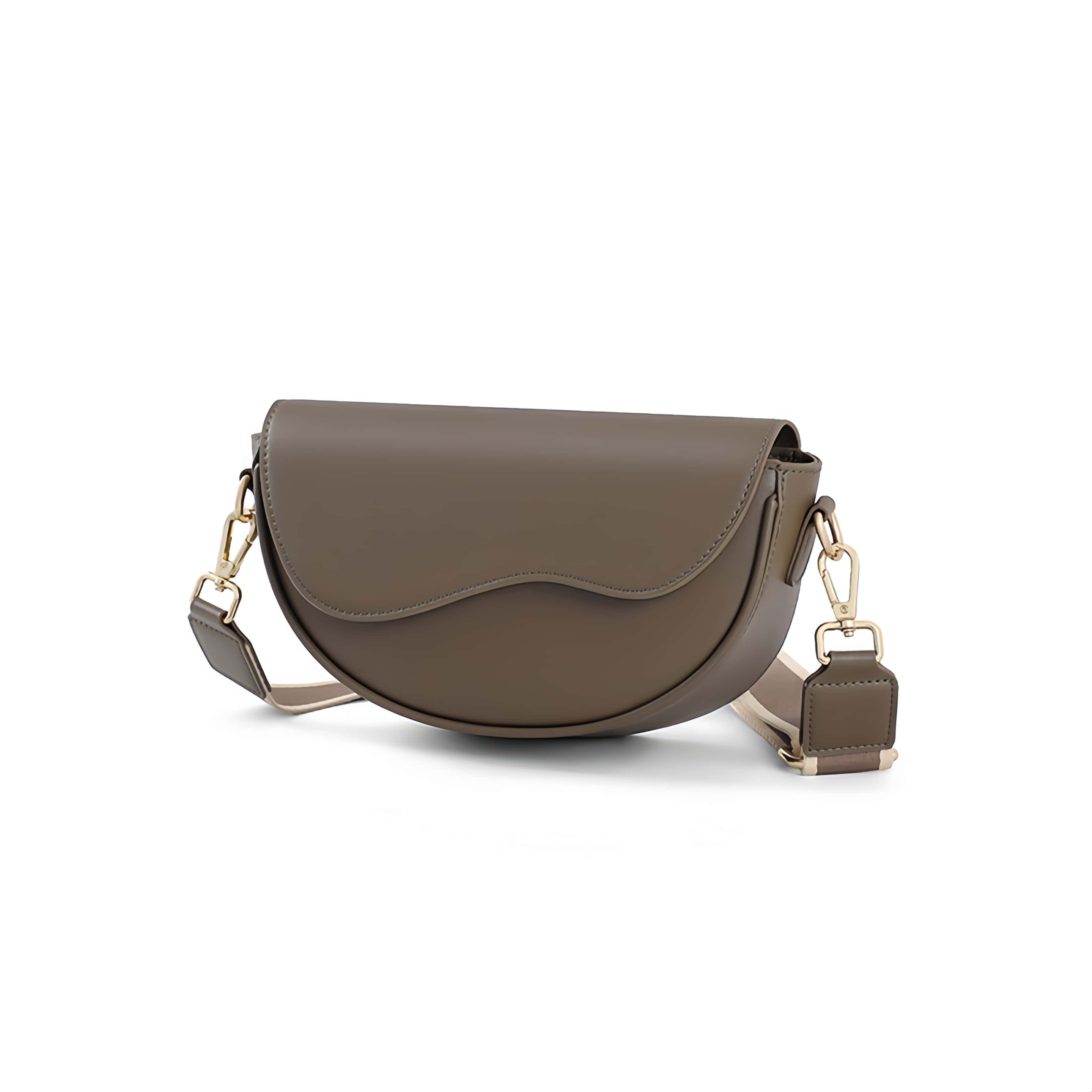 新発売!•コーヒー色•天然牛革ショルダーバッグ• 牛革肩掛けバッグ