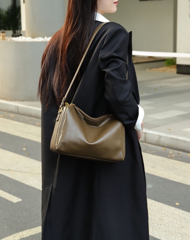 気品！▪3WAY▪高品質な植物鞣し天然牛革ハンドバッグ▪牛革ショルダーバッグ