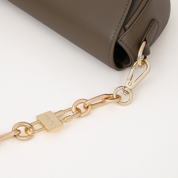 新発売!•コーヒー色•天然牛革ショルダーバッグ• 牛革肩掛けバッグ