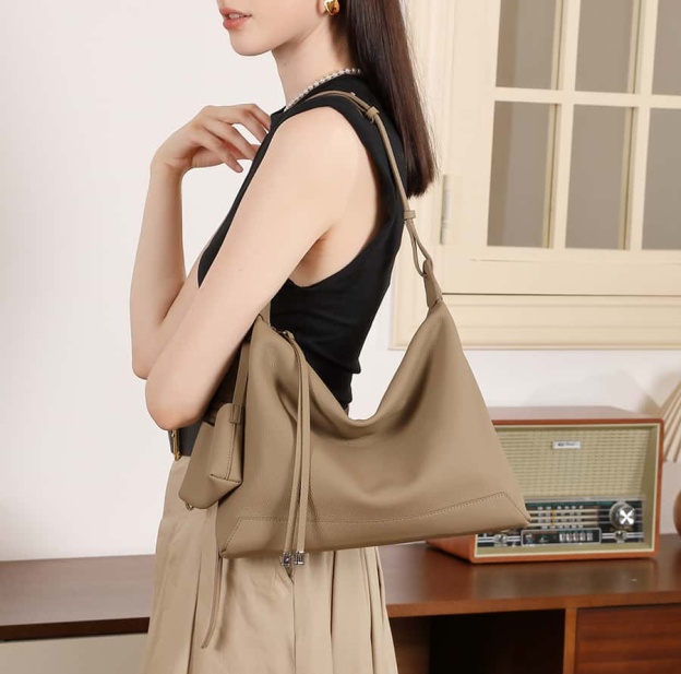 【新作登場】シンプルスタイル 牛革バッグ｜3 通り使い分け可能（ショルダー・クロス・トート）｜ブラジル産上質牛革