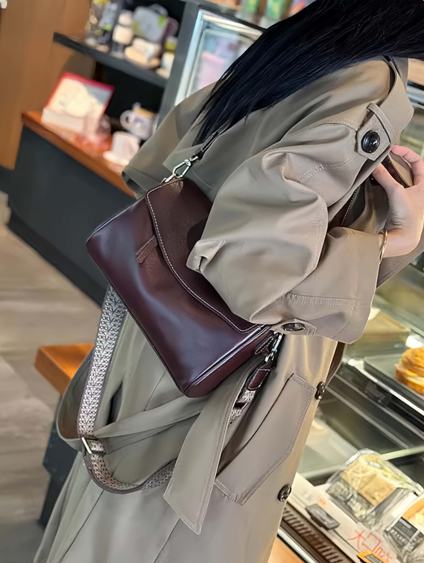 5色|上質な植物鞣な牛革斜ショルダーバッグ|2本の肩ベルトを付属