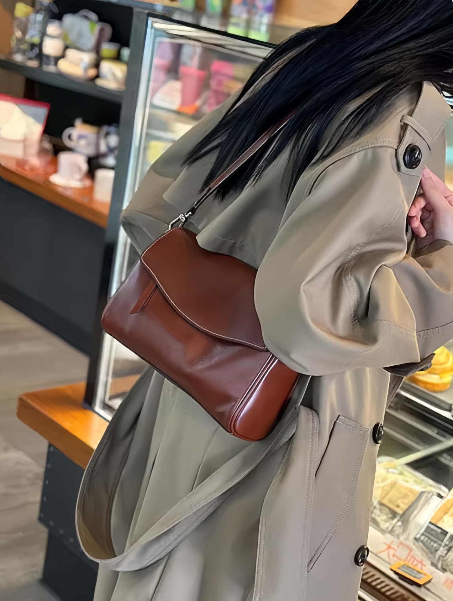 5色|上質な植物鞣な牛革斜ショルダーバッグ|2本の肩ベルトを付属