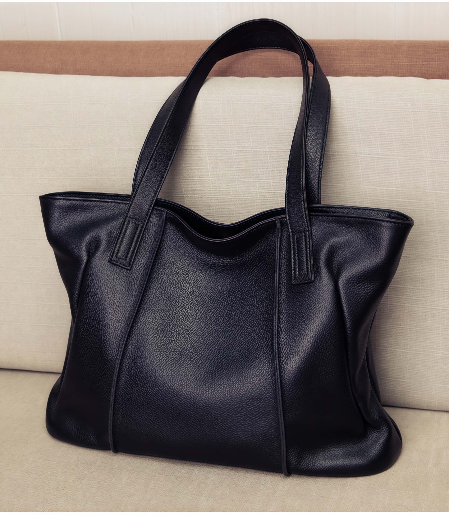 3WAY大容量牛革トートバッグ|肩掛けバッグ|ショルダーバッグ|A4 サイズに対応して