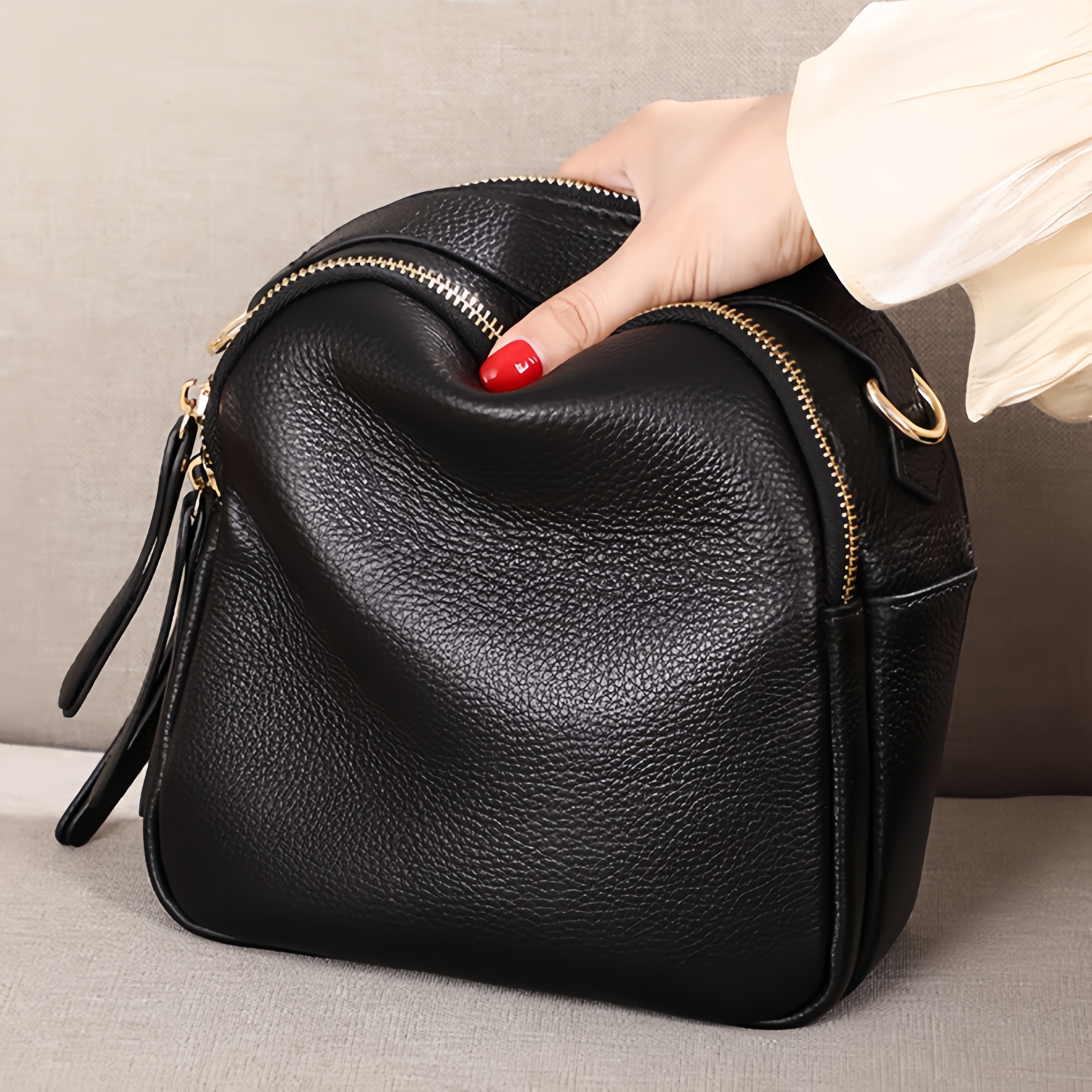 レザー手提げバッグ|サコッシュ|斜め掛けバッグ|携帯ポーチ