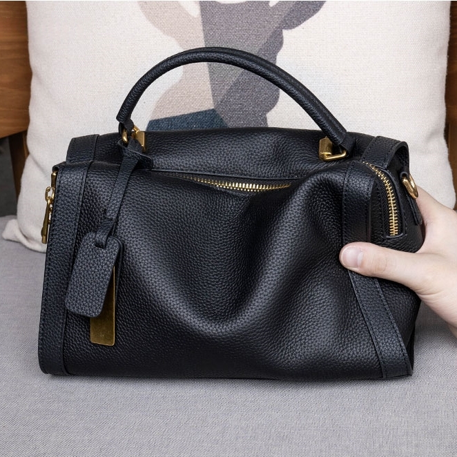 新作！黒|カーキ|2色•3WAY•厚手な天然軟めな天然牛革ハンドバッグ•牛革ショルダーバッグ