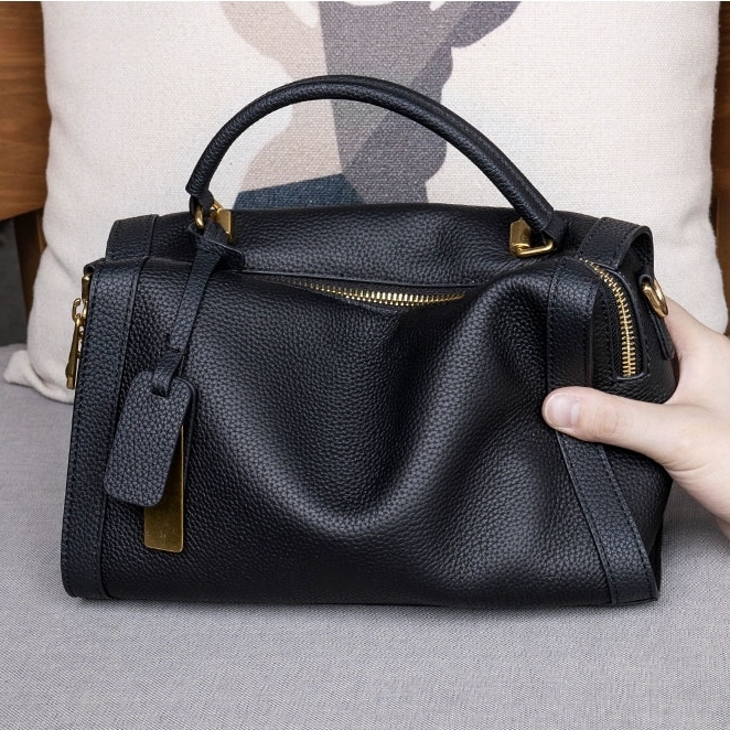 新作！黒|カーキ|2色•3WAY•厚手な天然軟めな天然牛革ハンドバッグ•牛革ショルダーバッグ