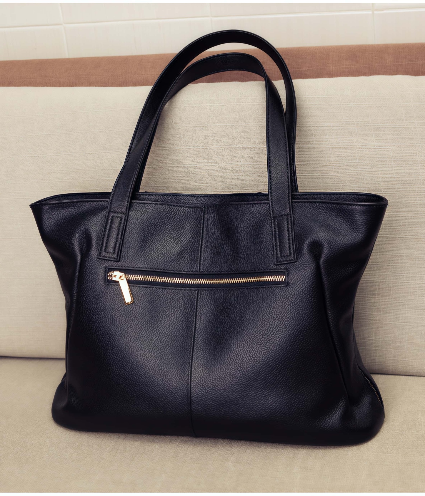 3WAY大容量牛革トートバッグ|肩掛けバッグ|ショルダーバッグ|A4 サイズに対応して